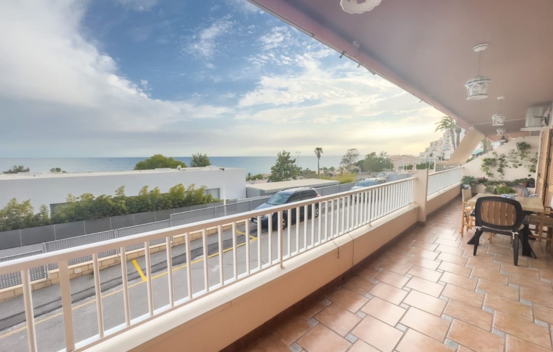 4 bedroom Apartment for holiday rental in Santa Pola - € 800 (Ref: 9330927)
