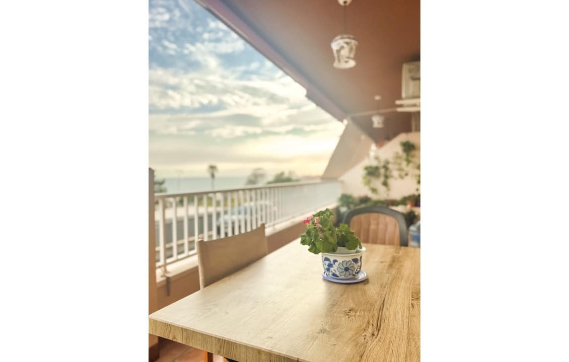 4 bedroom Apartment for holiday rental in Santa Pola - € 800 (Ref: 9330927)