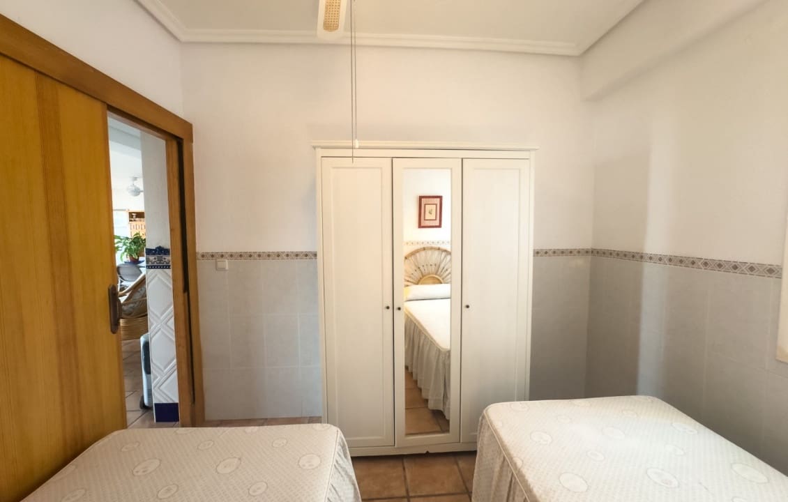 4 bedroom Apartment for holiday rental in Santa Pola - € 800 (Ref: 9330927)