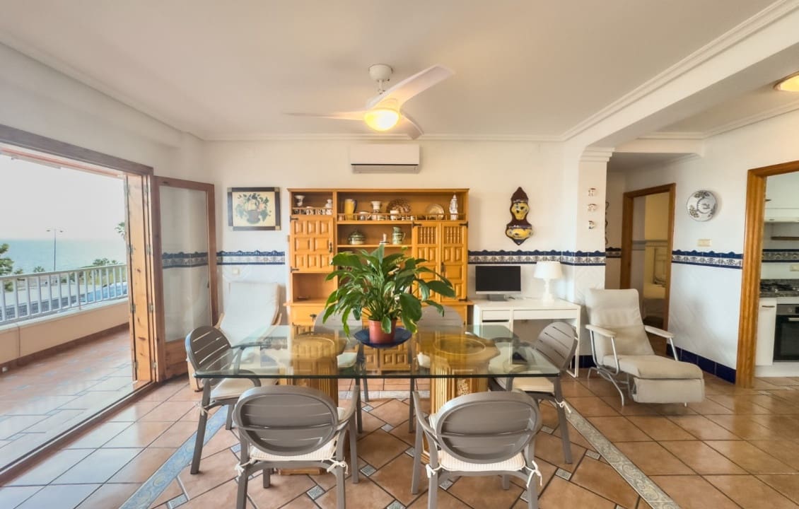 4 bedroom Apartment for holiday rental in Santa Pola - € 800 (Ref: 9330927)