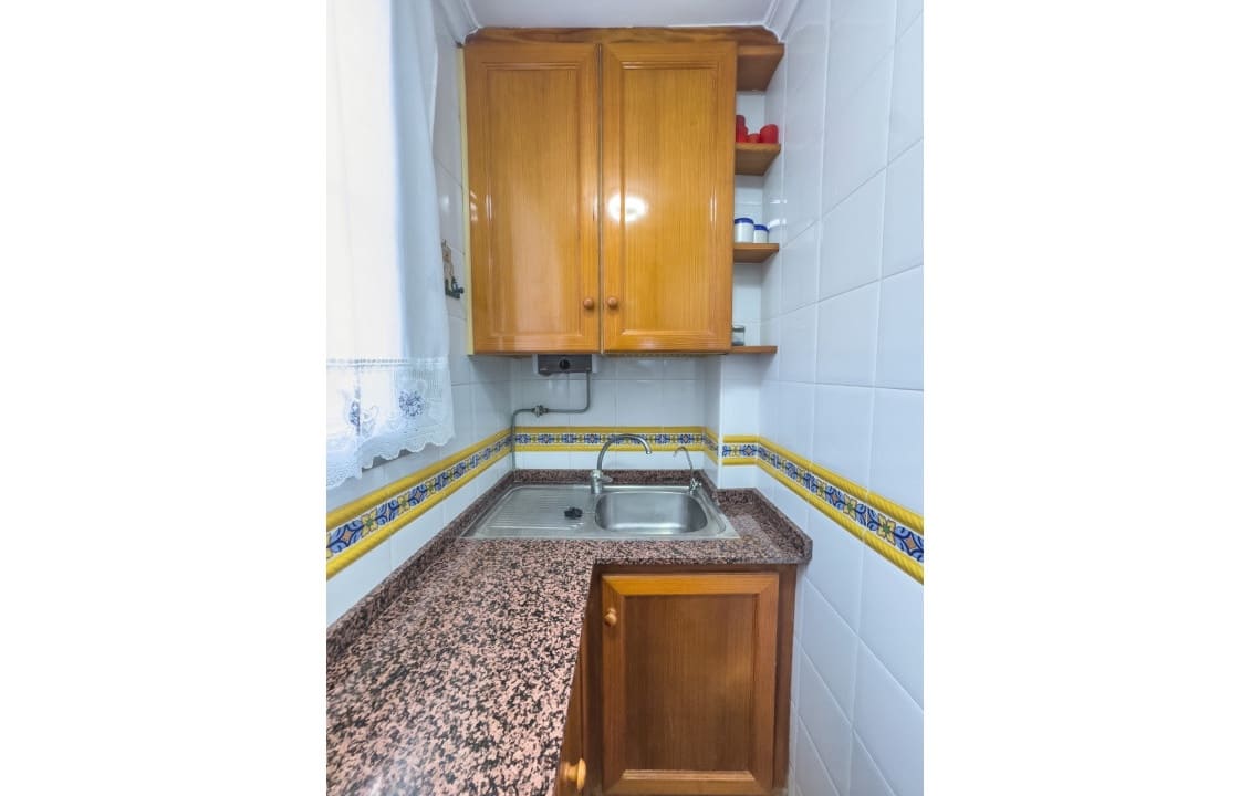 4 bedroom Apartment for holiday rental in Santa Pola - € 800 (Ref: 9330927)