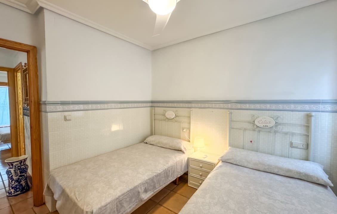 4 bedroom Apartment for holiday rental in Santa Pola - € 800 (Ref: 9330927)