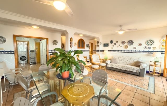 4 makuuhuone Huoneisto lomavuokrausta paikassa Calas Santa Pola Este, Santa Pola - 800 € (Ref: 9330927)
