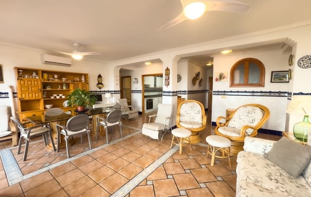4 makuuhuone Huoneisto lomavuokrausta paikassa Calas Santa Pola Este, Santa Pola - 800 € (Ref: 9330927)