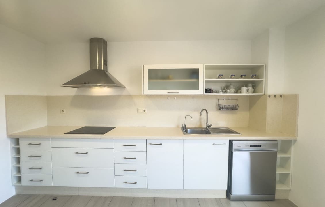 2 bedroom Flat for rent in Elche / Elx - € 1,200 (Ref: 9340388)