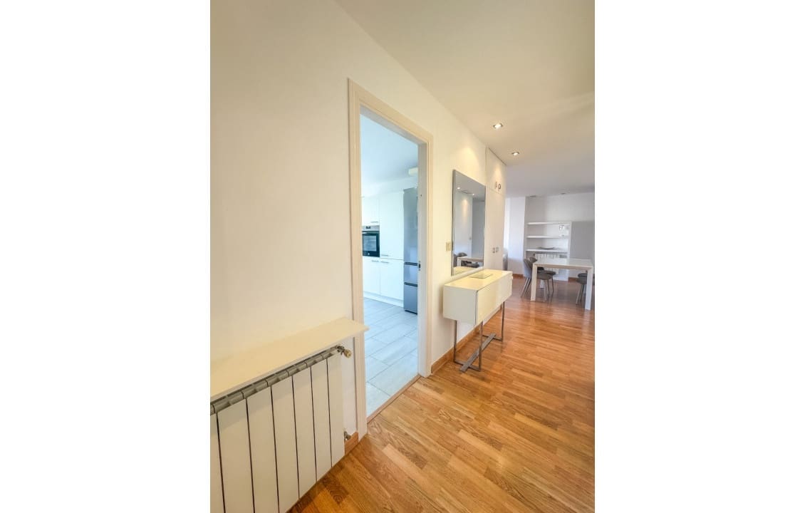 2 bedroom Flat for rent in Elche / Elx - € 1,200 (Ref: 9340388)