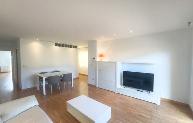 Appartement de 2 chambres à louer à Ciutat Universitària, Elche / Elx - 1 200 € (Ref: 9340388)