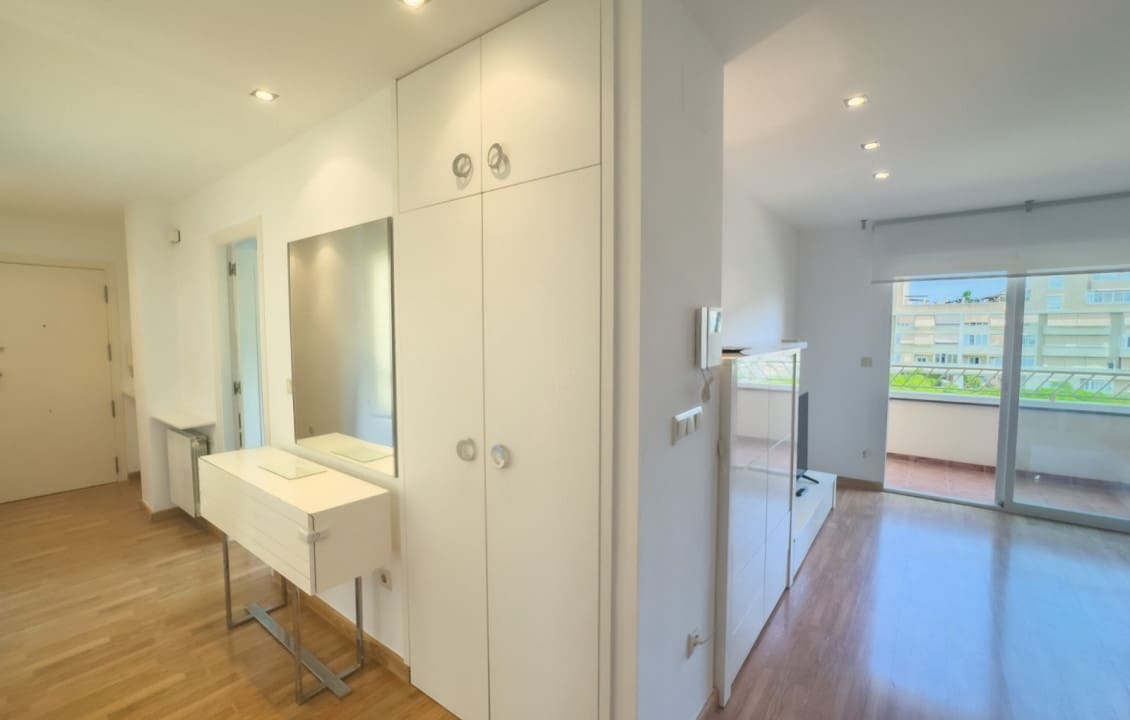 2 bedroom Flat for rent in Elche / Elx - € 1,200 (Ref: 9340388)