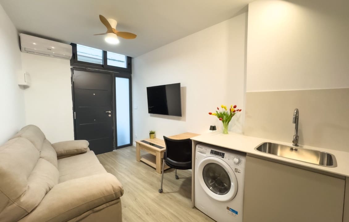 1 soveværelse Lejlighed til leje i Elche / Elx - € 600 (Ref: 9348674)