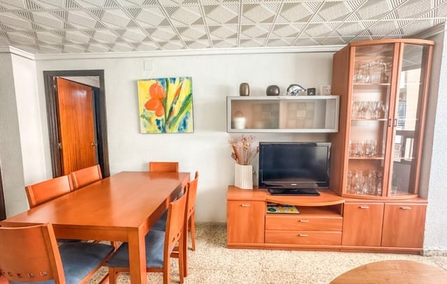 3 slaapkamer Appartement voor vakantieverhuur in Centro, Santa Pola - € 1.000 (Ref: 9357426)