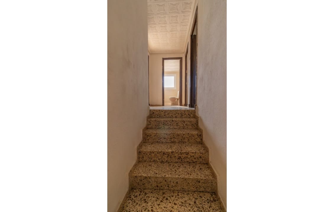 4 soveværelse Villa til salg i Elche / Elx med swimmingpool - € 350.000 (Ref: 9377735)