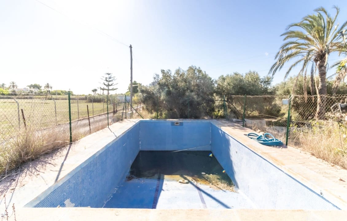 4 soveværelse Villa til salg i Elche / Elx med swimmingpool - € 350.000 (Ref: 9377735)