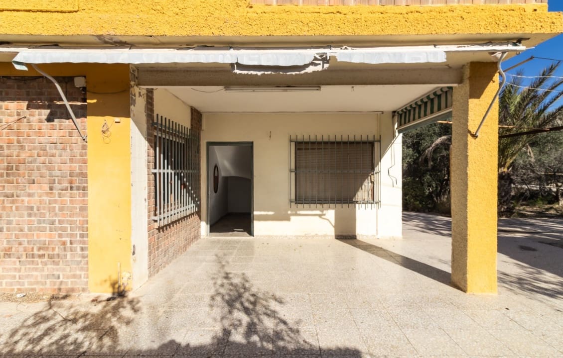 4 soveværelse Villa til salg i Elche / Elx med swimmingpool - € 350.000 (Ref: 9377735)