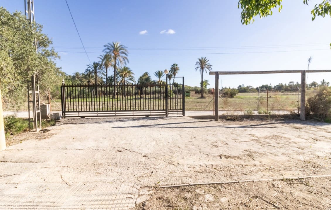 4 soveværelse Villa til salg i Elche / Elx med swimmingpool - € 350.000 (Ref: 9377735)