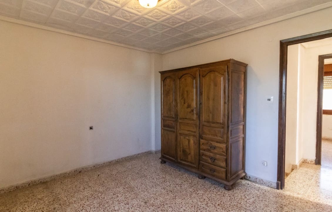 4 soveværelse Villa til salg i Elche / Elx med swimmingpool - € 350.000 (Ref: 9377735)