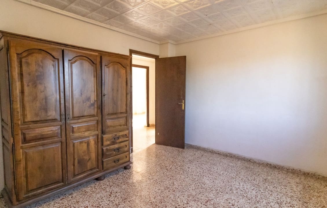 4 soveværelse Villa til salg i Elche / Elx med swimmingpool - € 350.000 (Ref: 9377735)