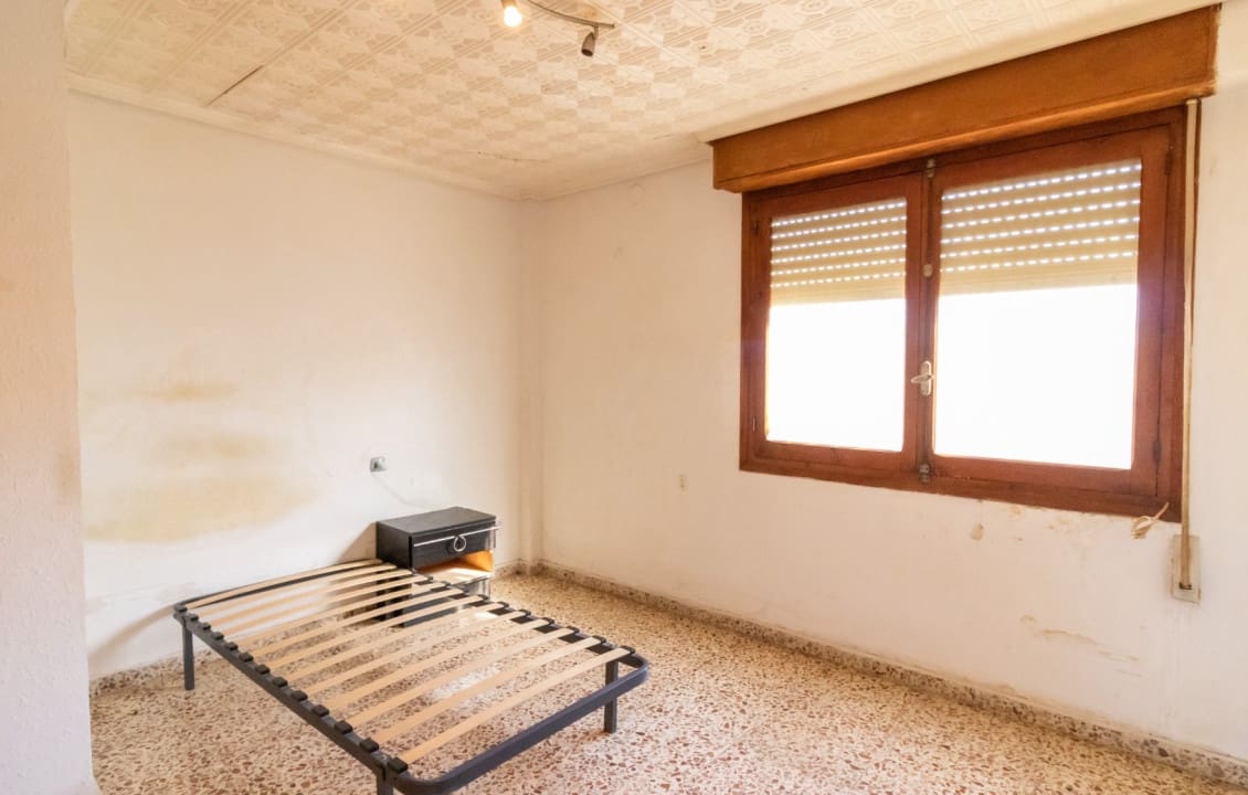 4 soveværelse Villa til salg i Elche / Elx med swimmingpool - € 350.000 (Ref: 9377735)