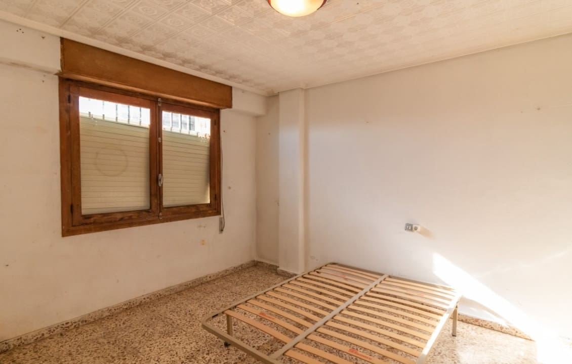 4 soveværelse Villa til salg i Elche / Elx med swimmingpool - € 350.000 (Ref: 9377735)