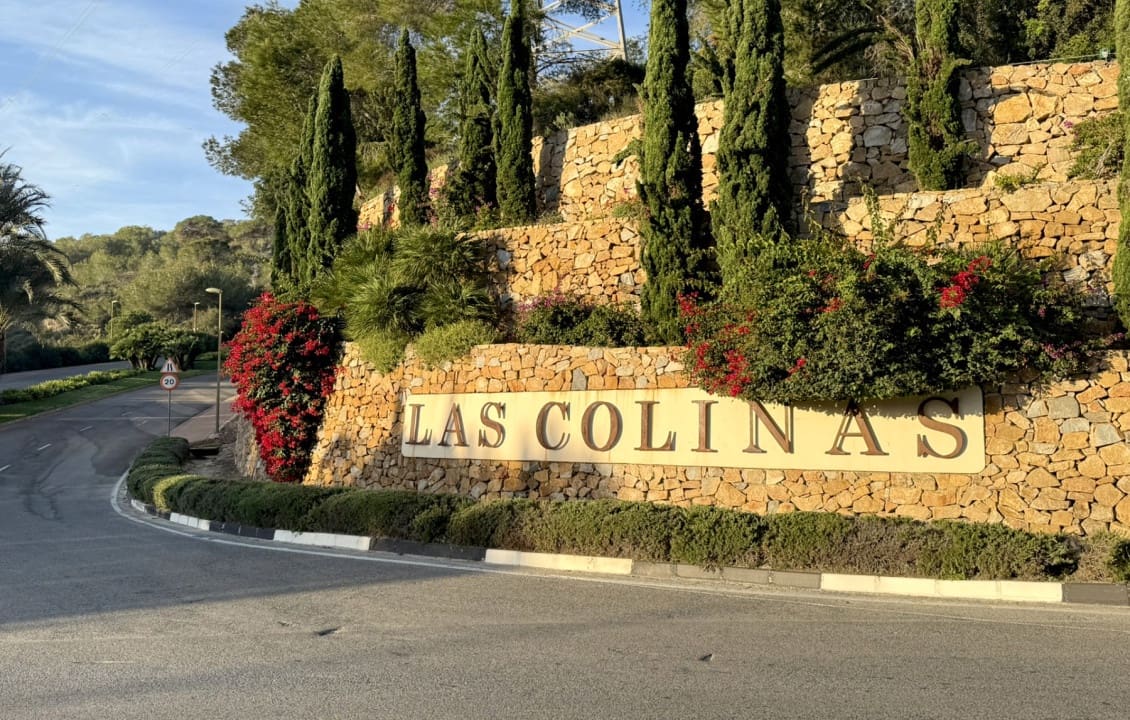 3 bedroom Penthouse for sale in Las Colinas Golf with pool - € 535,000 (Ref: 9392073)