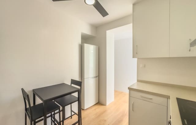 2 bedroom Flat for rent in Pont Nou - Corazón de Jesús, Elche / Elx - € 700 (Ref: 9398788)