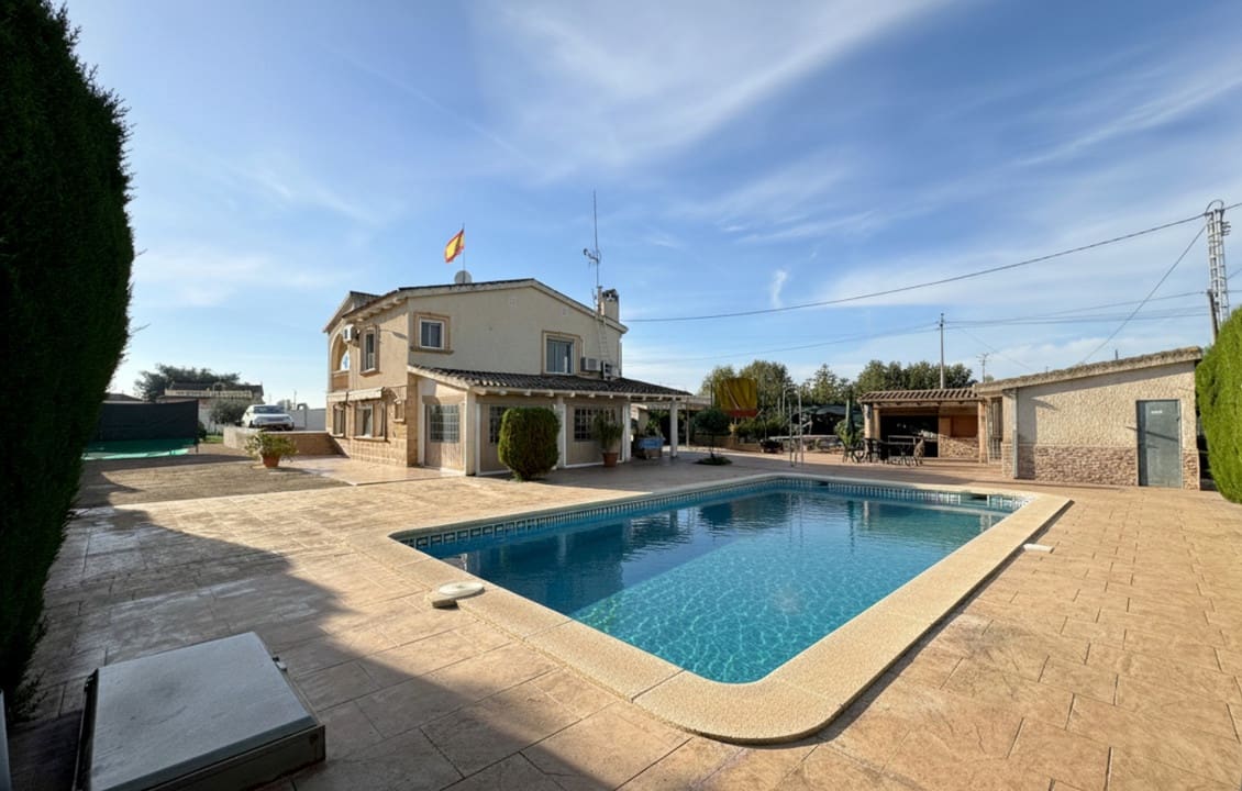3 bedroom Finca/Country House for sale in Catral with pool - € 450,000 (Ref: 9399828)