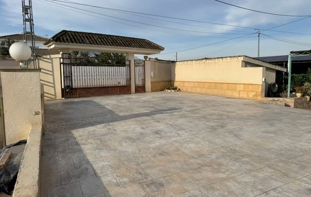 3 bedroom Finca/Country House for sale in Catral with pool - € 450,000 (Ref: 9399828)