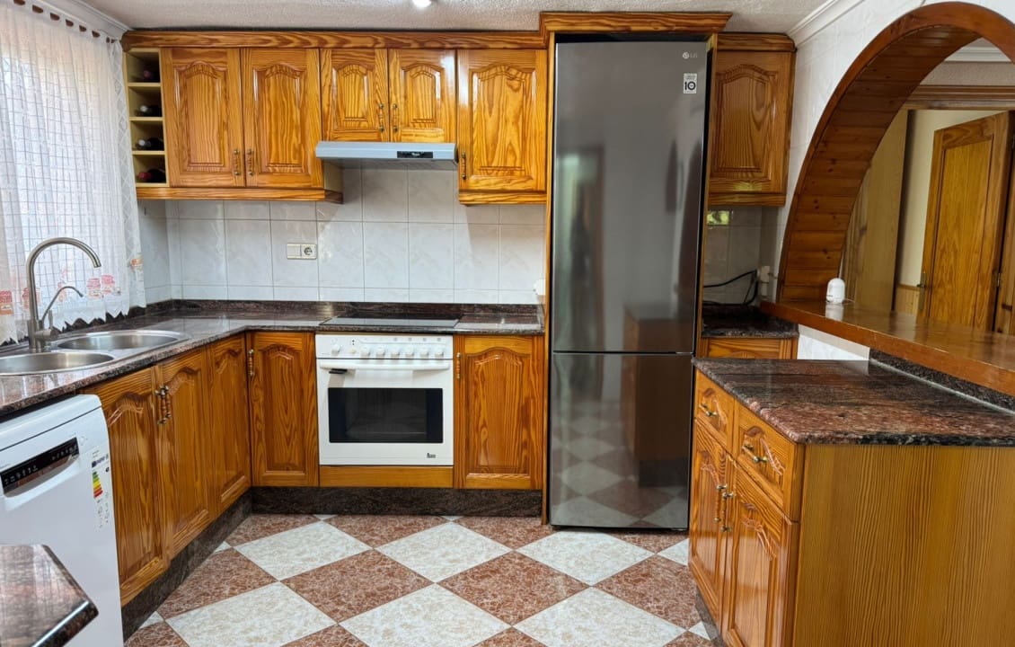 3 bedroom Finca/Country House for sale in Catral with pool - € 450,000 (Ref: 9399828)