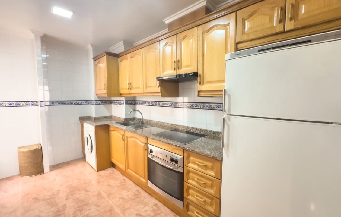 2 makuuhuone Huoneisto lomavuokrausta paikassa Santa Pola - 600 € (Ref: 9410387)