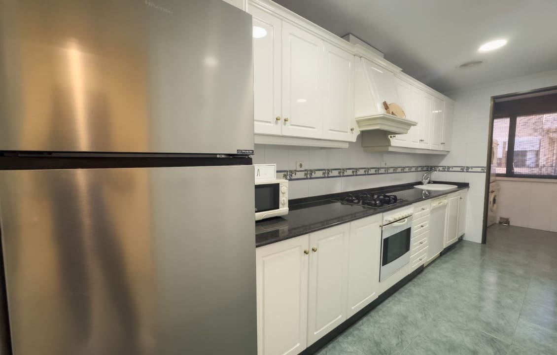 4 camera da letto Appartamento da affitare come casa vacanza in Santa Pola - 800 € (Rif: 9415259)