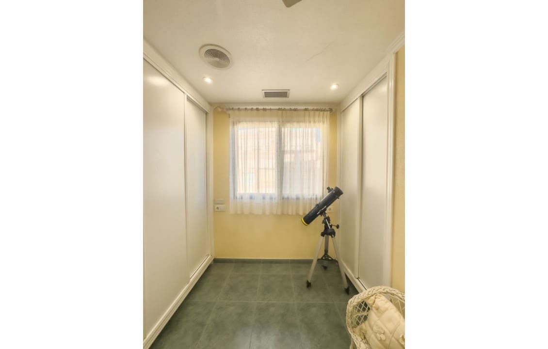 4 camera da letto Appartamento da affitare come casa vacanza in Santa Pola - 800 € (Rif: 9415259)