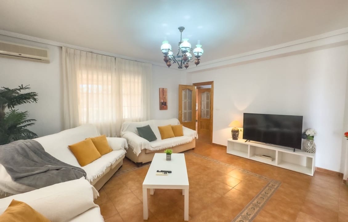 3 bedroom Villa for rent in Aspe with pool - € 1,400 (Ref: 9443655)