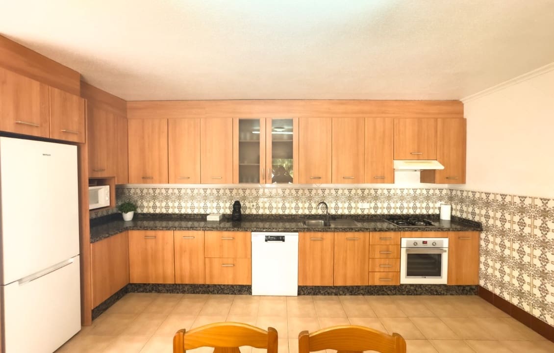 3 bedroom Villa for rent in Aspe with pool - € 1,400 (Ref: 9443655)