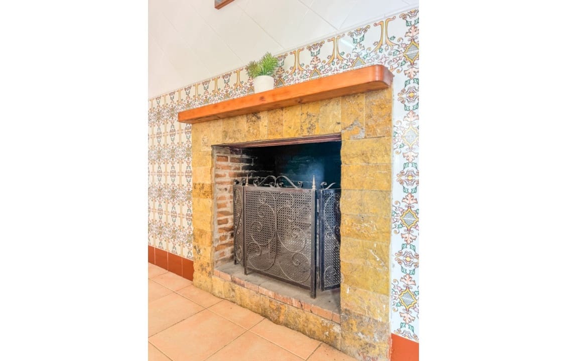 3 bedroom Villa for rent in Aspe with pool - € 1,400 (Ref: 9443655)