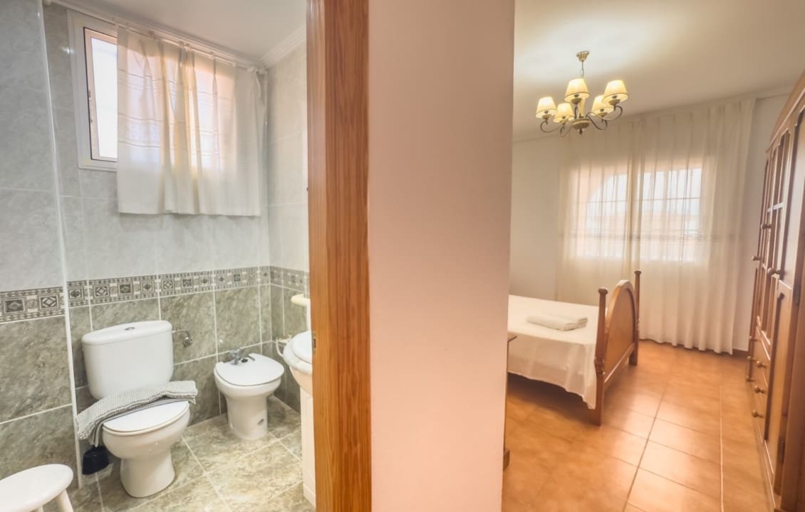 3 bedroom Villa for rent in Aspe with pool - € 1,400 (Ref: 9443655)