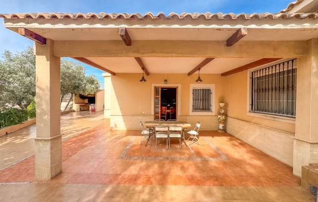 3 bedroom Villa for rent in Aspe with pool - € 1,400 (Ref: 9443655)