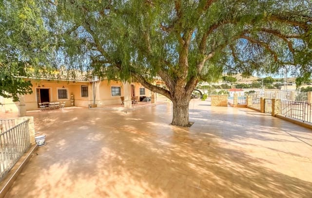 3 bedroom Villa for rent in Aspe with pool - € 1,400 (Ref: 9443655)