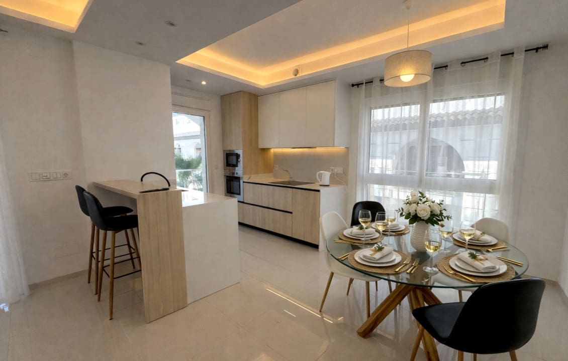 2 bedroom Apartment for sale in Dona Pepa with pool - € 295,000 (Ref: 9499857)