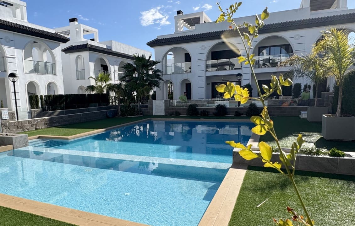 2 bedroom Apartment for sale in Dona Pepa with pool - € 295,000 (Ref: 9499857)