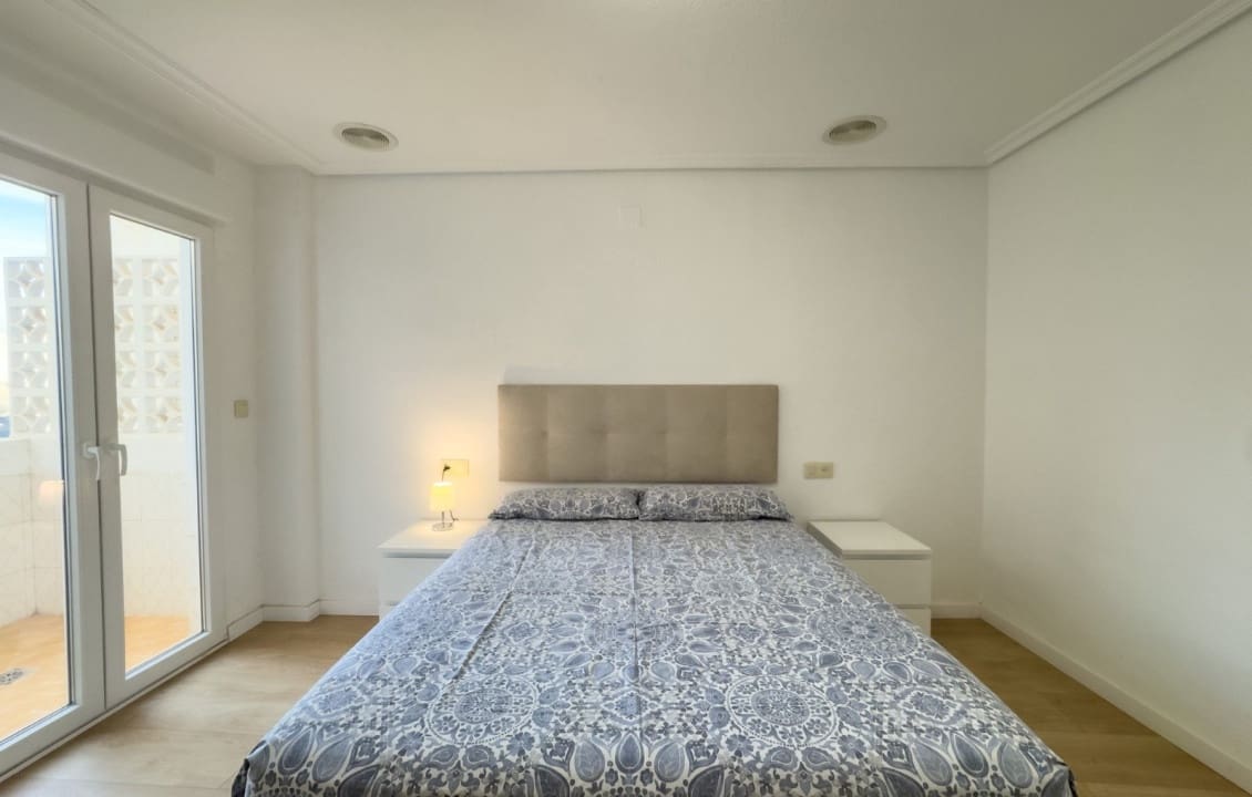 3 makuuhuone Huoneisto vuokrattavana paikassa Elche / Elx - 850 € (Ref: 9521415)