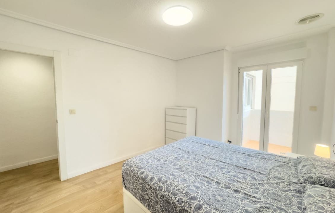 3 makuuhuone Huoneisto vuokrattavana paikassa Elche / Elx - 850 € (Ref: 9521415)