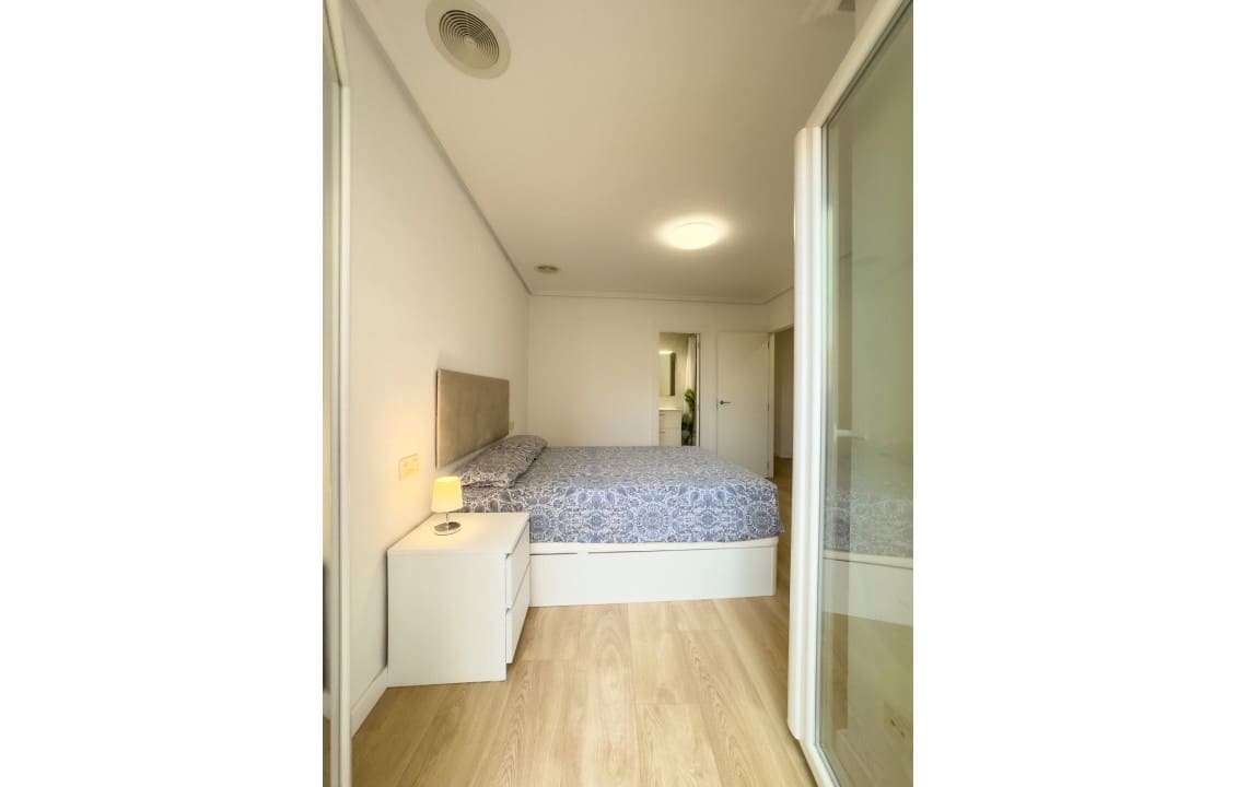 3 makuuhuone Huoneisto vuokrattavana paikassa Elche / Elx - 850 € (Ref: 9521415)