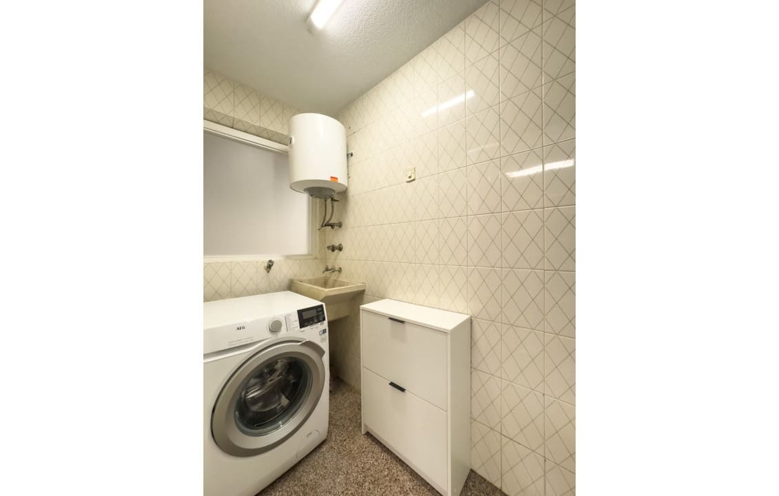 3 makuuhuone Huoneisto vuokrattavana paikassa Elche / Elx - 850 € (Ref: 9521415)