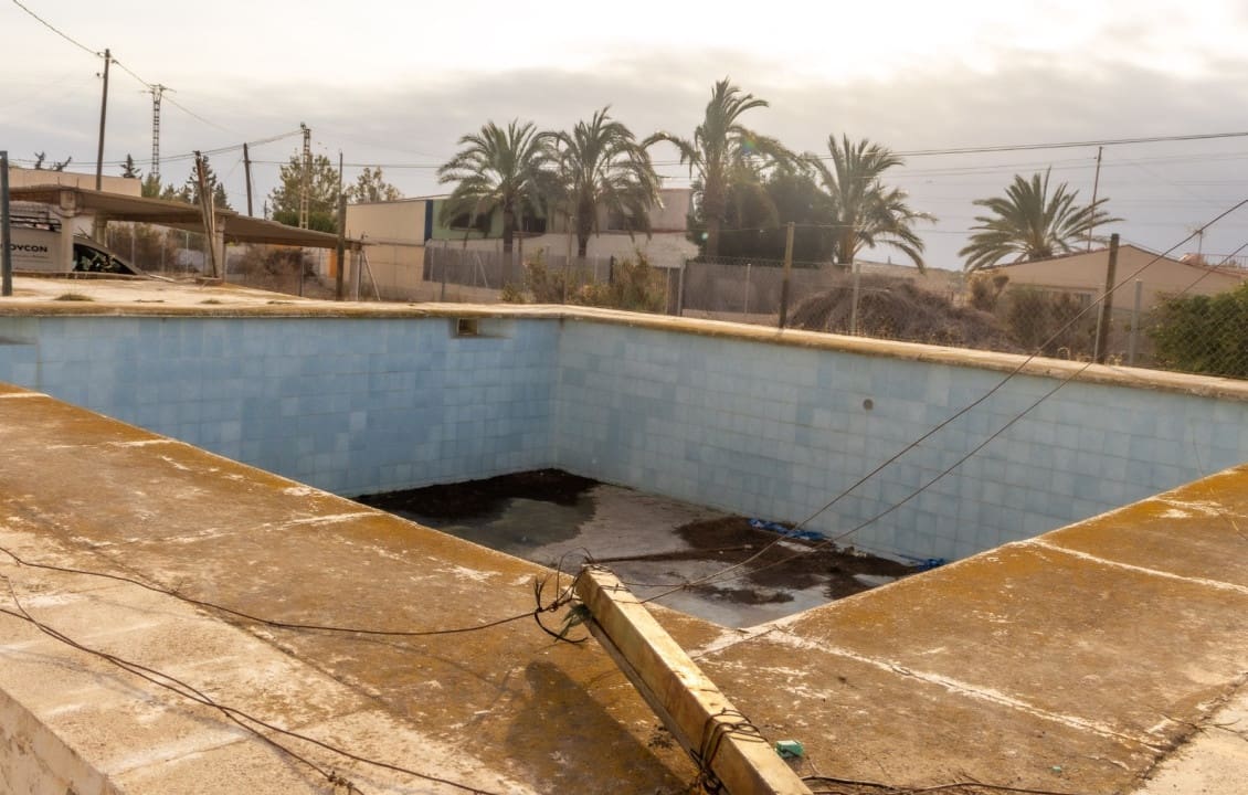 3 chambre Villa/Maison à vendre à Elche / Elx avec piscine - 128 000 € (Ref: 9524828)