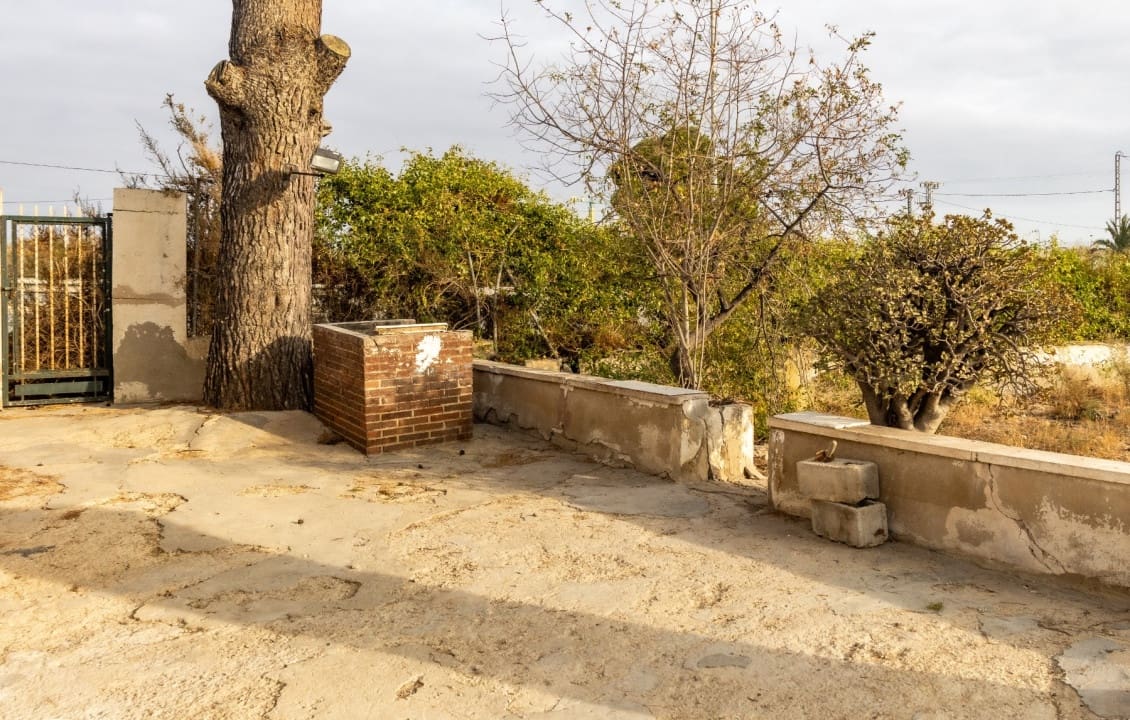 3 chambre Villa/Maison à vendre à Elche / Elx avec piscine - 128 000 € (Ref: 9524828)