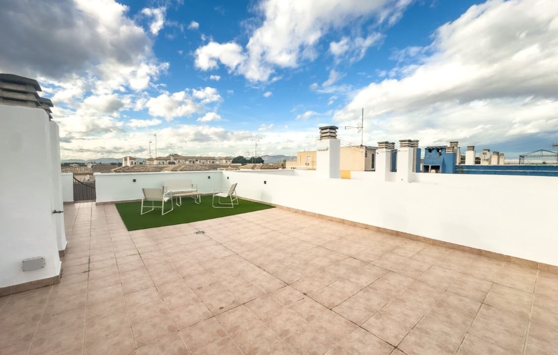 2 Zimmer Apartment zu vermieten in Daya Nueva mit Pool - 680 € (Ref: 9579170)