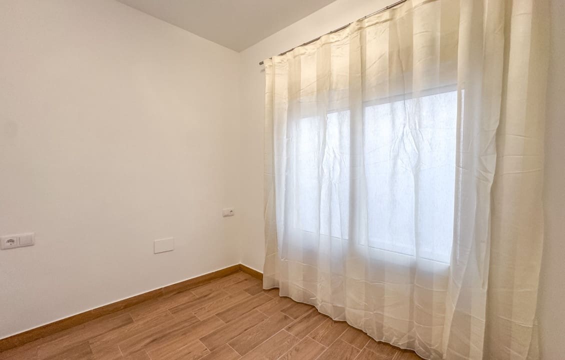 1 makuuhuone Asunto vuokrattavana paikassa Almoradi - 550 € (Ref: 9640589)