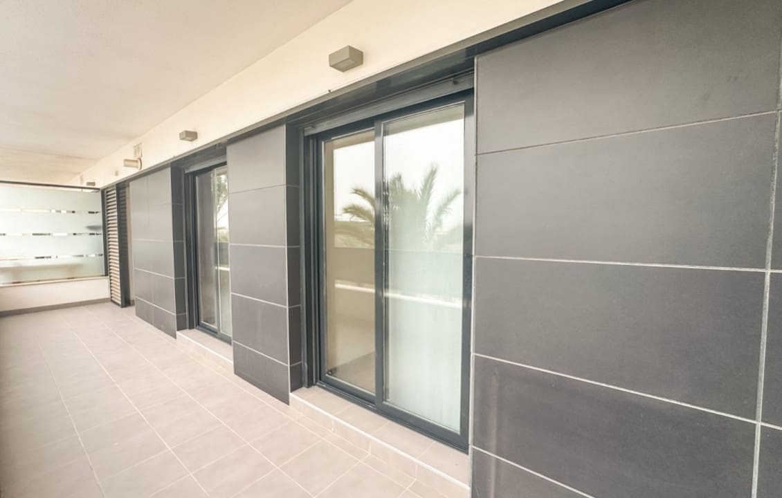 3 slaapkamer Appartement te huur in Elche / Elx met zwembad - € 1.300 (Ref: 9665530)