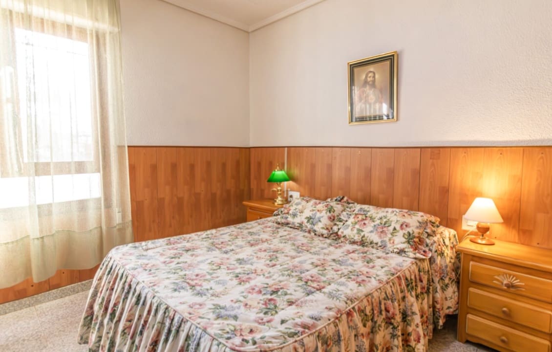 9 quarto Moradia para venda em Elche / Elx com piscina - 360 000 € (Ref: 9687245)