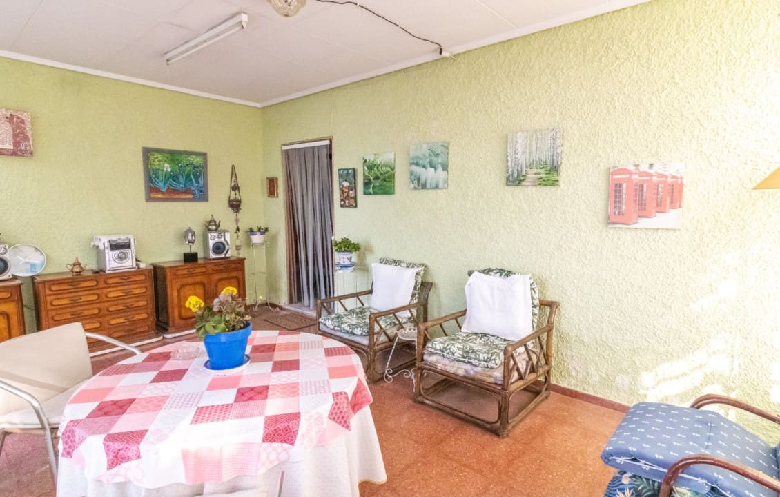 9 quarto Moradia para venda em Elche / Elx com piscina - 360 000 € (Ref: 9687245)