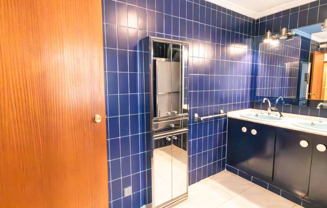 8 bedroom Apartment for sale in Elche / Elx - € 399,000 (Ref: 9687360)